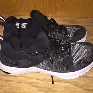Nike Metcons Size US 7
